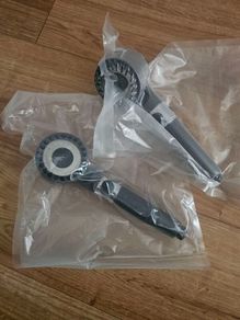 shower head x 2,brand new, never used
