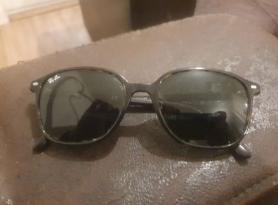 Sunglass
