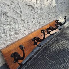 Victorian acorn Vintage cast iron 8 hook wall coathanging rail