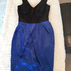 Stunning Two Toned Tulip Style Dress size 6
