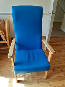 Armchair for elderly