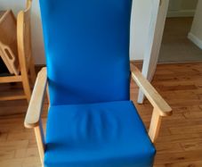 Armchair for elderly