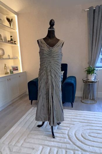 Elegant Ladies Special Occasion Dress with Bolero. Size UK 14 / EU 42