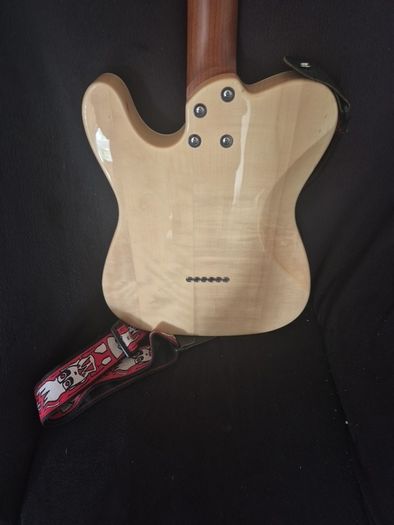 Aria 615-MK2 Nashville, Ruby Red