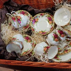 Royal Albert Old Country Roses Bone China Tea Set - 21 Piece