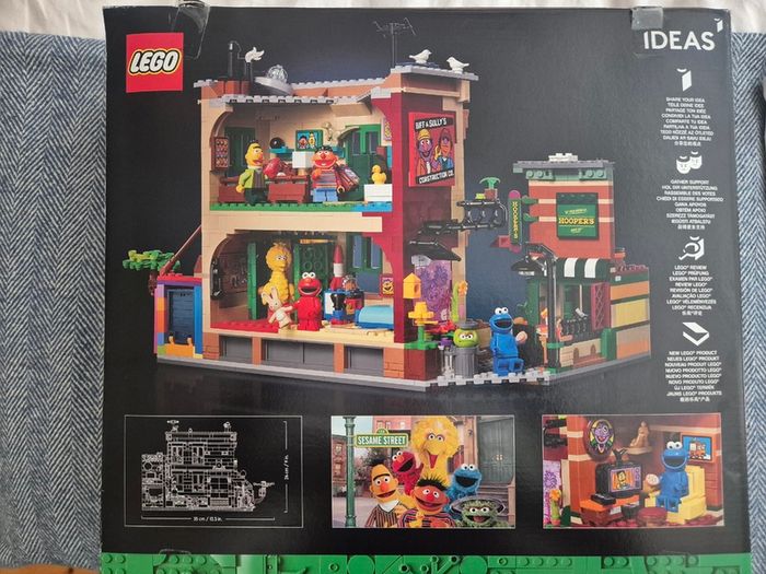 LEGO 21324 Sesame Street