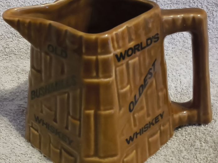 Arklow product vintage water jug