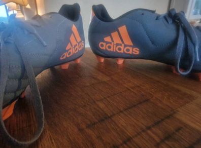 adidas football boots sz 9
