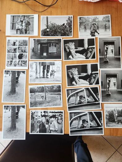 Postcards Black And White X 17 In Presentation Box.  All In Very Good Condition.