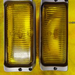 Pair of yellow ford fog lights sierra,scorpio,escort.
