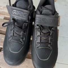 Giro Chamber III - Worn once