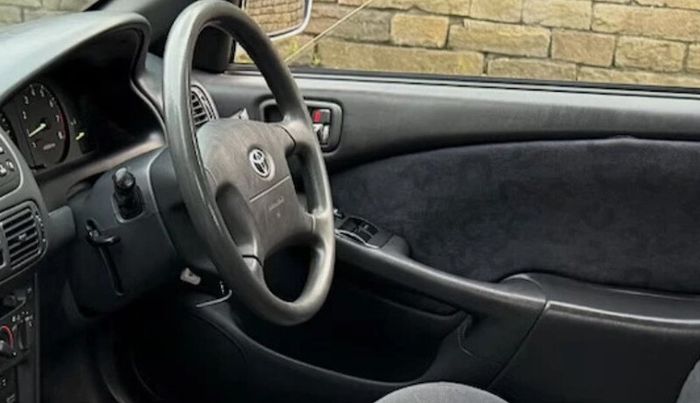 Toyota Corolla E11 3 Door Hatch 00-02 Driver & Passengers Side Chrome Interior Door Pulls