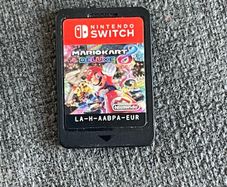 Mario Kart 8 Deluxe - Game for Nintendo Switch - CARTRIDGE ONLY