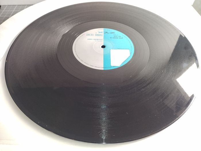 Area 51 - Let It Move You - Zyx Music - Quality German Pressing! Legendary Vocal Piano Trance BEAST!