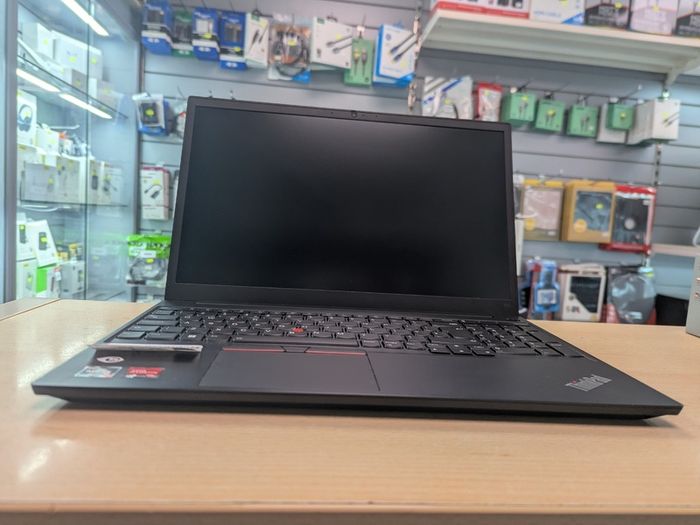 Lenovo Thinkpad E15 15.6"
