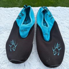 Hottuna water shoes