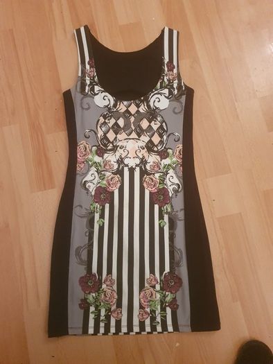 River Island Dress .. Size: 10 UK .. Price Drop