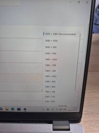 Dell Latitude 5310, i5 10th gen,8gb, 256 ssd, windows 11, mint Condition, 13" FHD Screen.