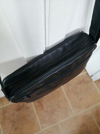 David William Black Leather Computer Bag