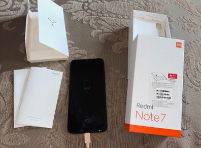 Xiaomi Redmi Note 7, 32GB Black, Excellent Condition, Box & Manuals