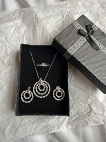 jewellery