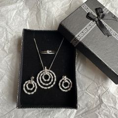 jewellery
