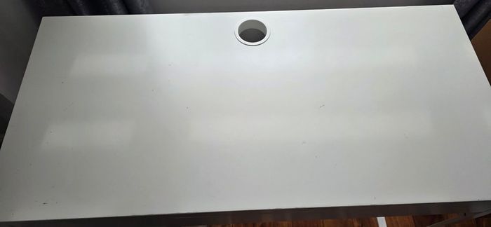 Desk ikea