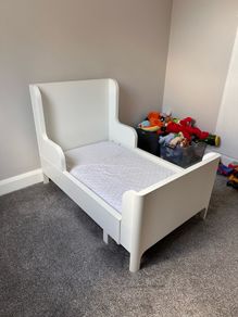 IKEA Busunge Toddler / Kids bed