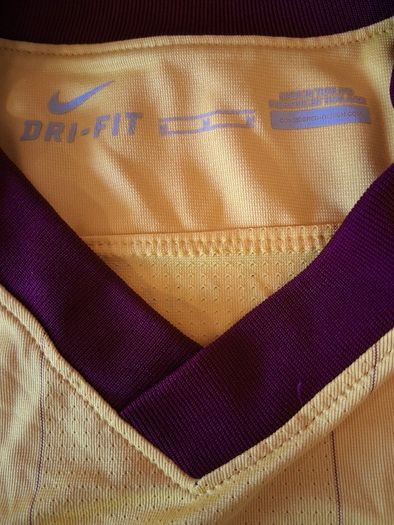 Arsenal Jersey. Official Nike Arsenal Mens Away Jersey From Season 2010 / 2011.Authentic Original From The Time. Not A Modern Day Remake.