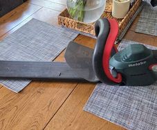 hedge trimmer metabo