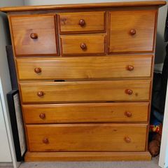 Chest of drawers