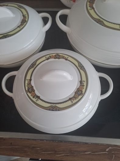 insulated serving dishes