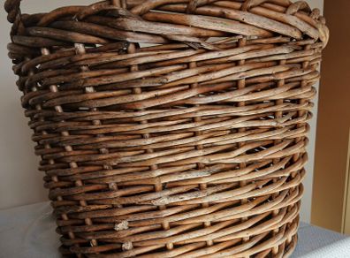 Large Wicker Basket  with two Handle 45 euro offers please