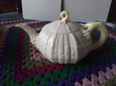 Beleek Tridacna Teapot