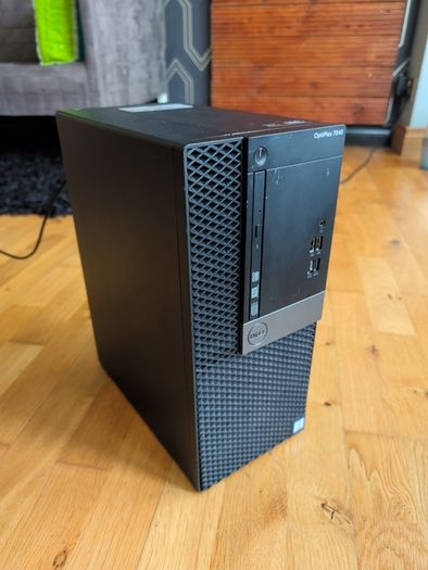 Dell OptiPlex 7040 desktop computer