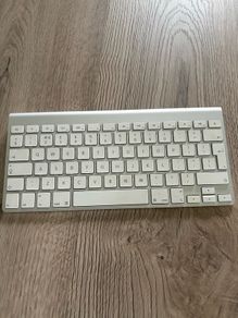 Apple keyboard