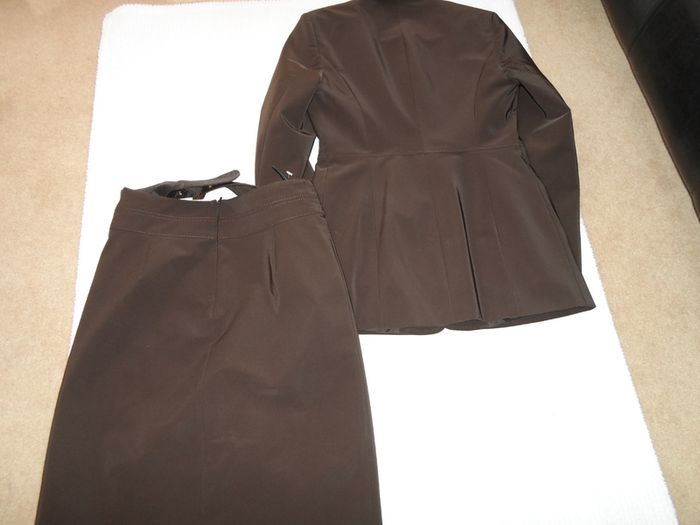 Karen Millen nice suits size 10.