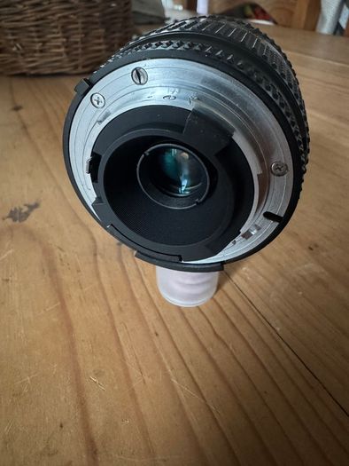 Nikon 35-70 f3.3 - 4.5