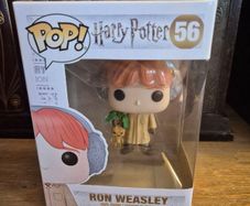 Funko Pop! Ron Weasley 56 , Herbology with Mandrake (Mint, Never Opened)