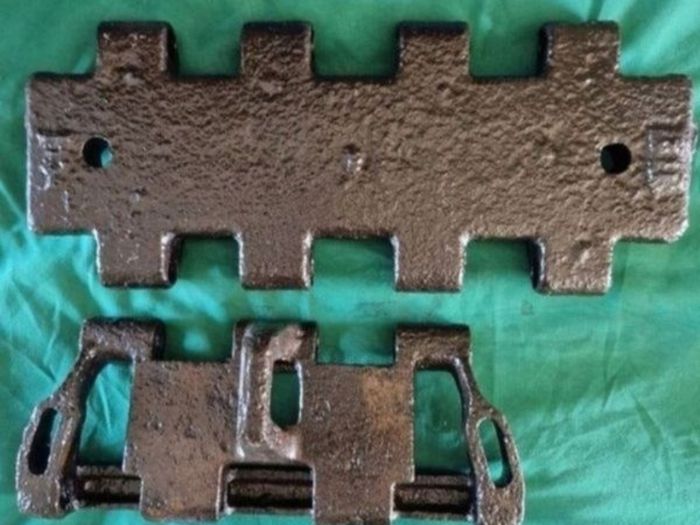 Soviet russian ww2 , track link for a T-34 tank