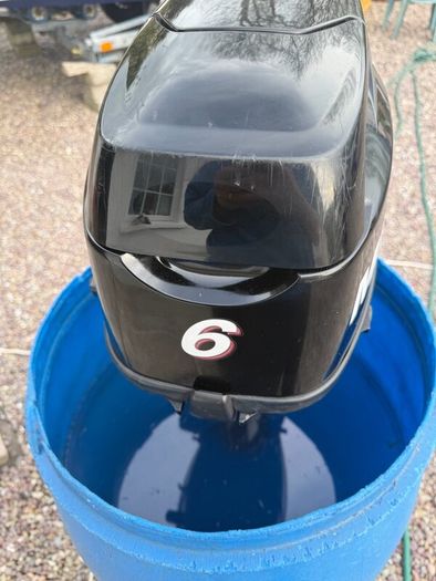 Mercury 6HP Four Stroke - Clean (with tank).