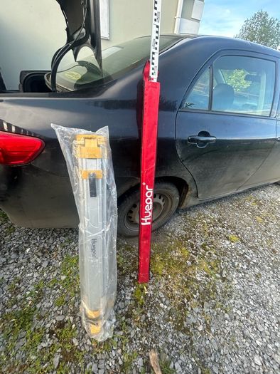 Heupar cross line laser level