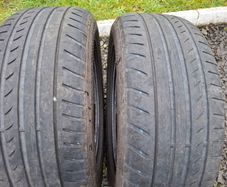 2x 235/55/17 Dunlop