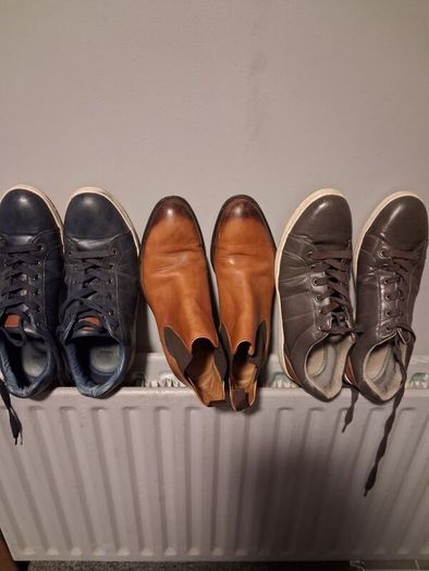 Mens shoes