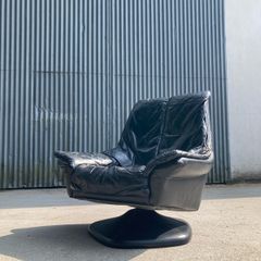 Mid Century Swivel Lounge Chair - Warehouse and Showroom Open Saturday  15th August 12 till 4pm 12 till 4pm Eircode R95T227
