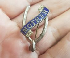 Antique 1920s Horseshoe Enamel Mother Brooch