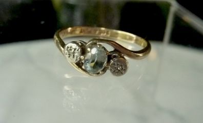 9ct Gold Aquamarine and Diamond Trilogy Ring, Platinum setting, Size K.5, 1.69g