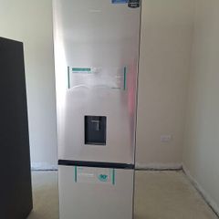 Hisense fridge freezer