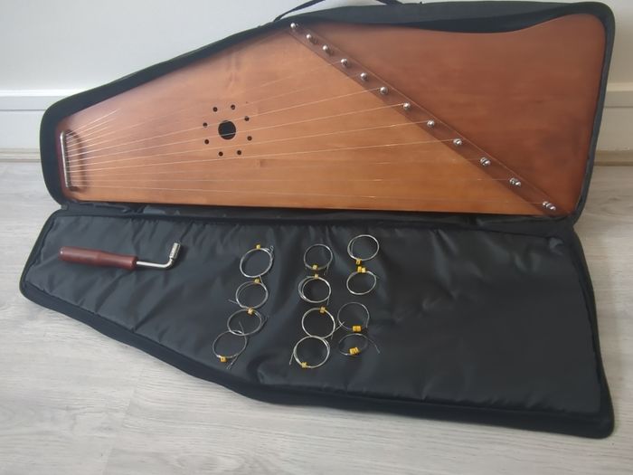 Handcrafted 12-string Gusli Zither Psaltery Folk Instrument