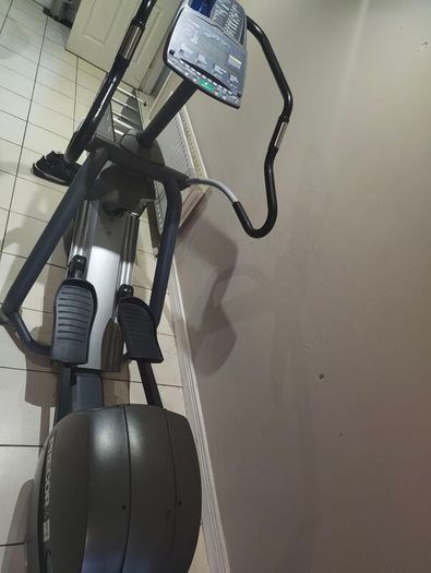 Precor cross trainer